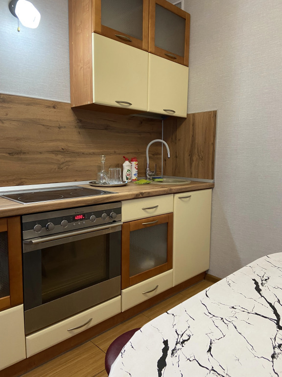 Квартира в микрорайоне 16А 75