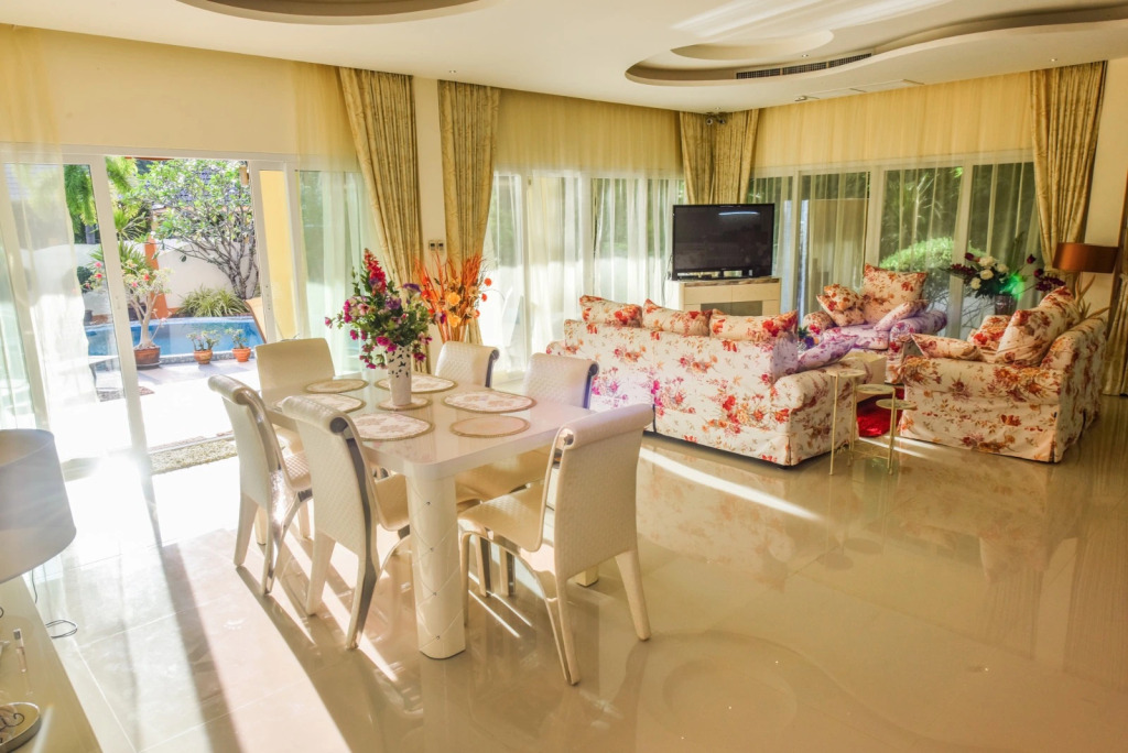 Platinum Villa 4 bedrooms Rawai