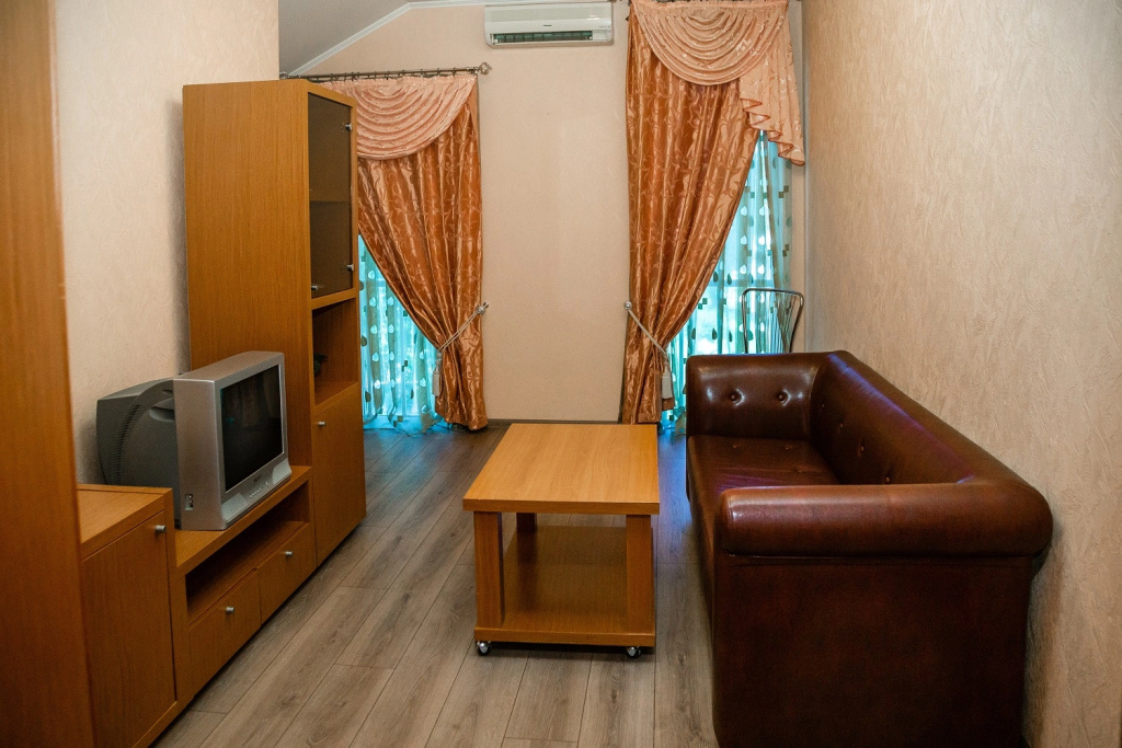 Отель Прапор