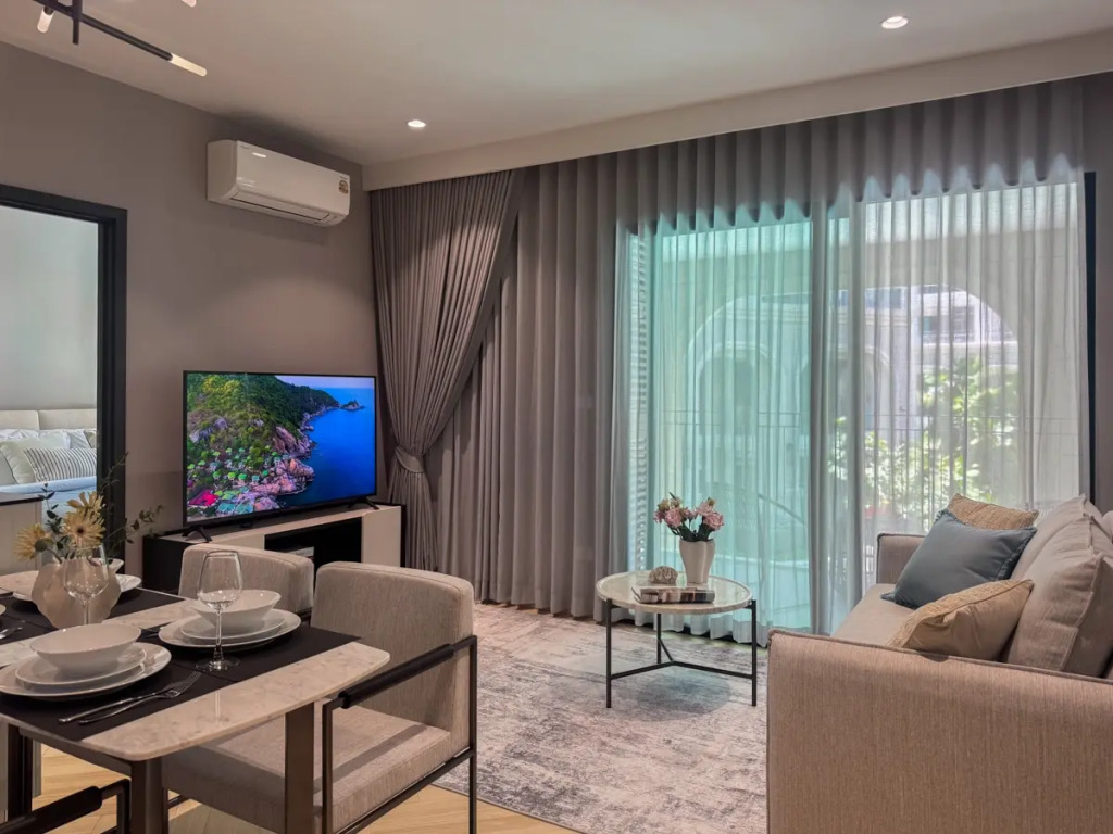 Квартира Luxury 2 bdr Title Legendary Bang Tao pool view