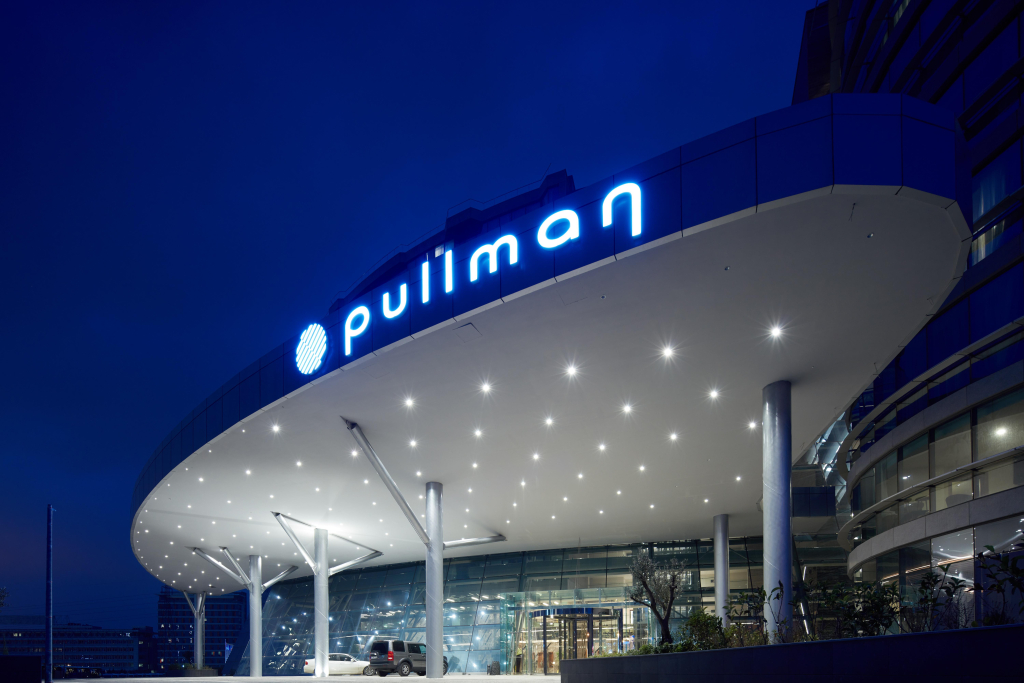 Pullman Istanbul Hotel & Convention Center