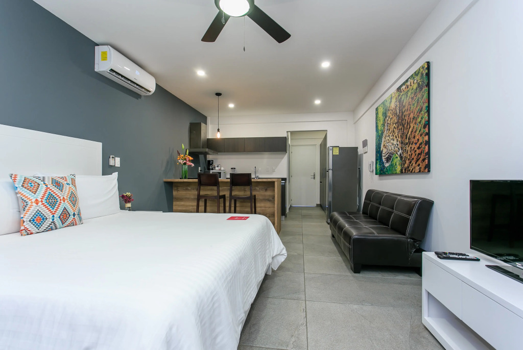 Апарт-Отель Studio 30 Condhotel by Nah Hotels