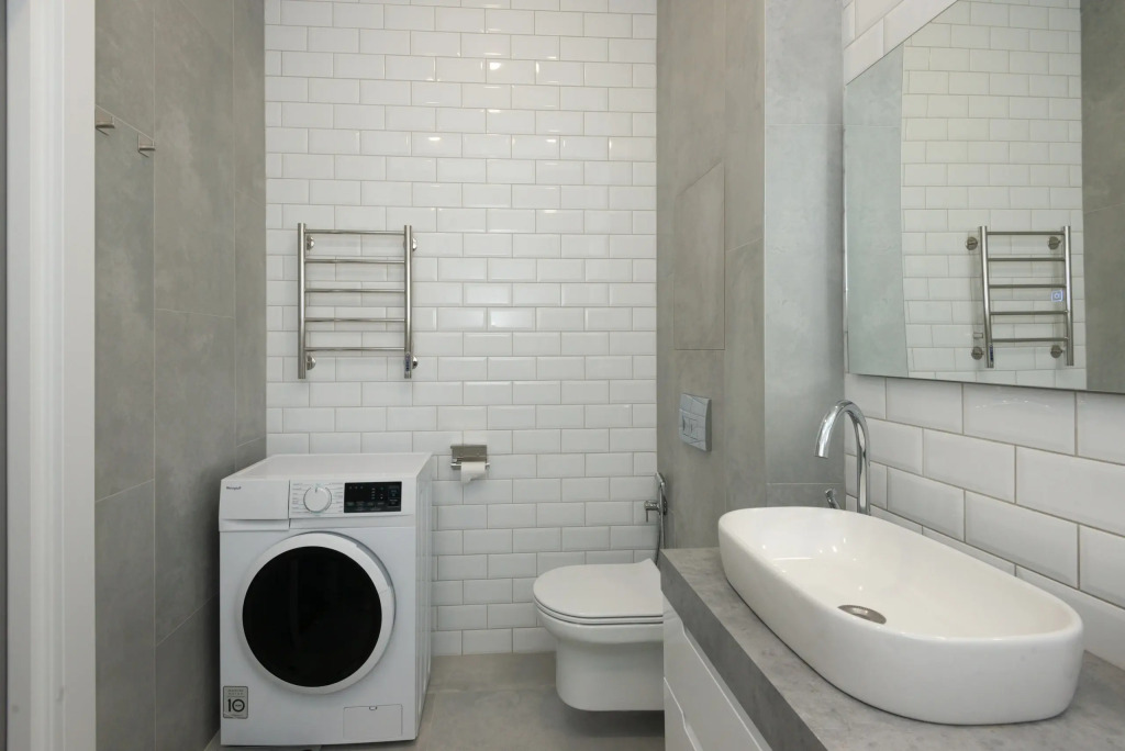 Квартира Three-Bedroom Apartment for 2+2+2 by Lo Apartments