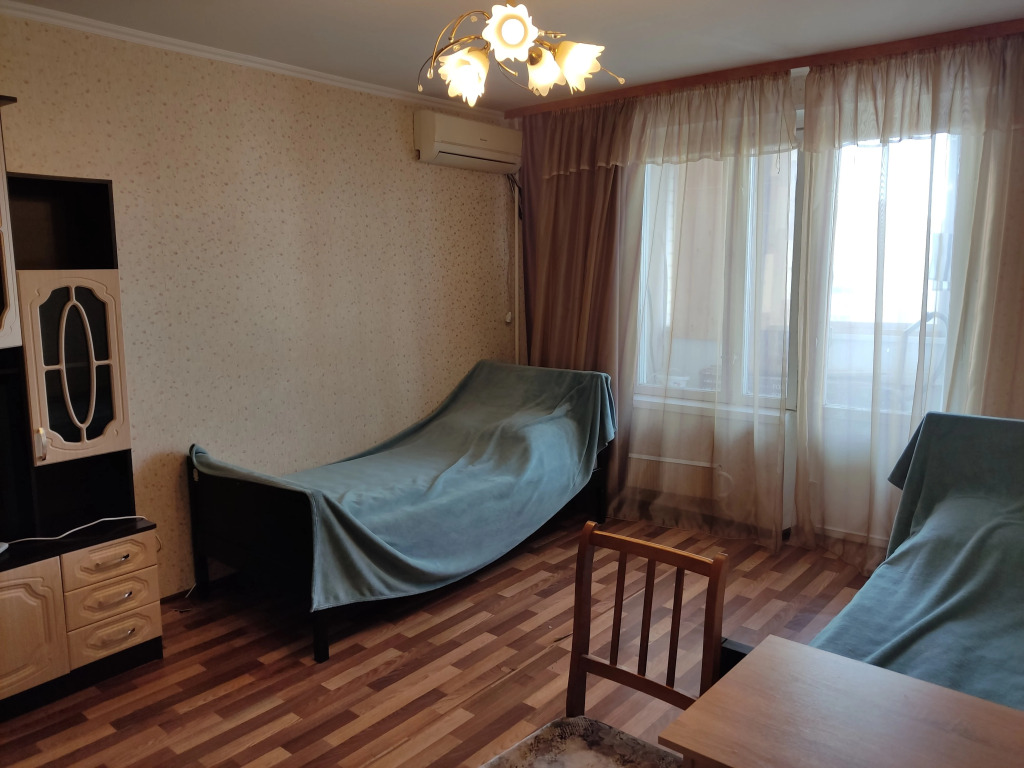 Апартаменты на метро Крымская