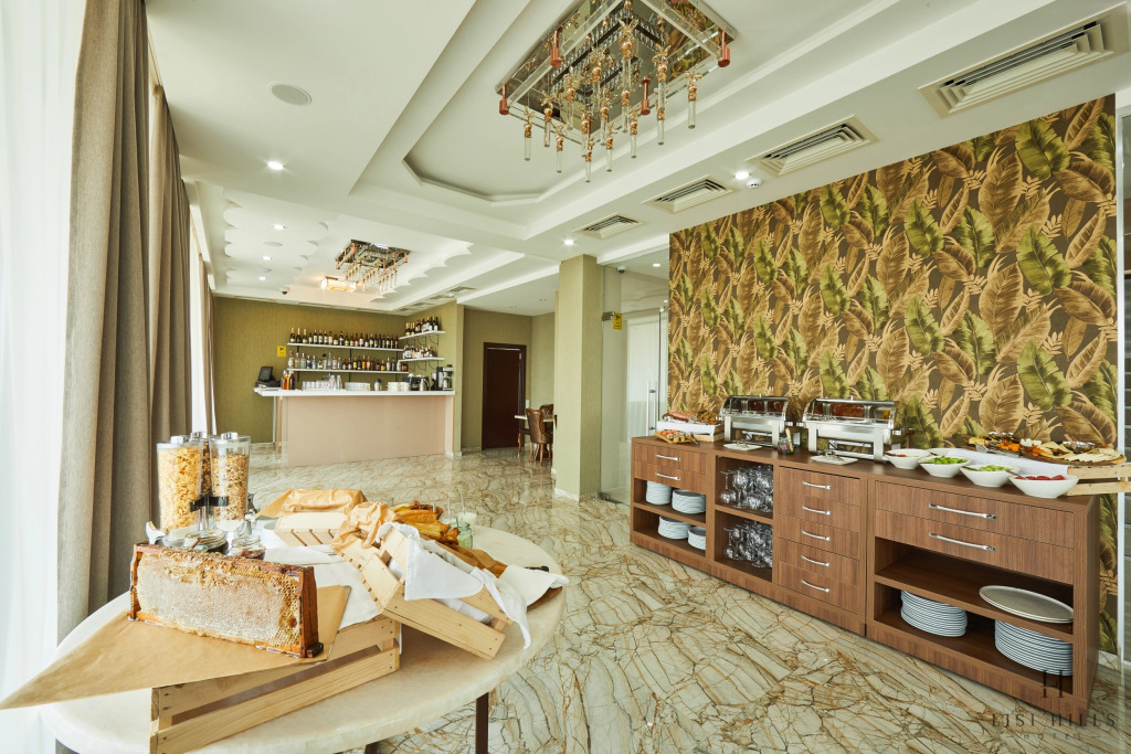 Lisi Hills Hotel
