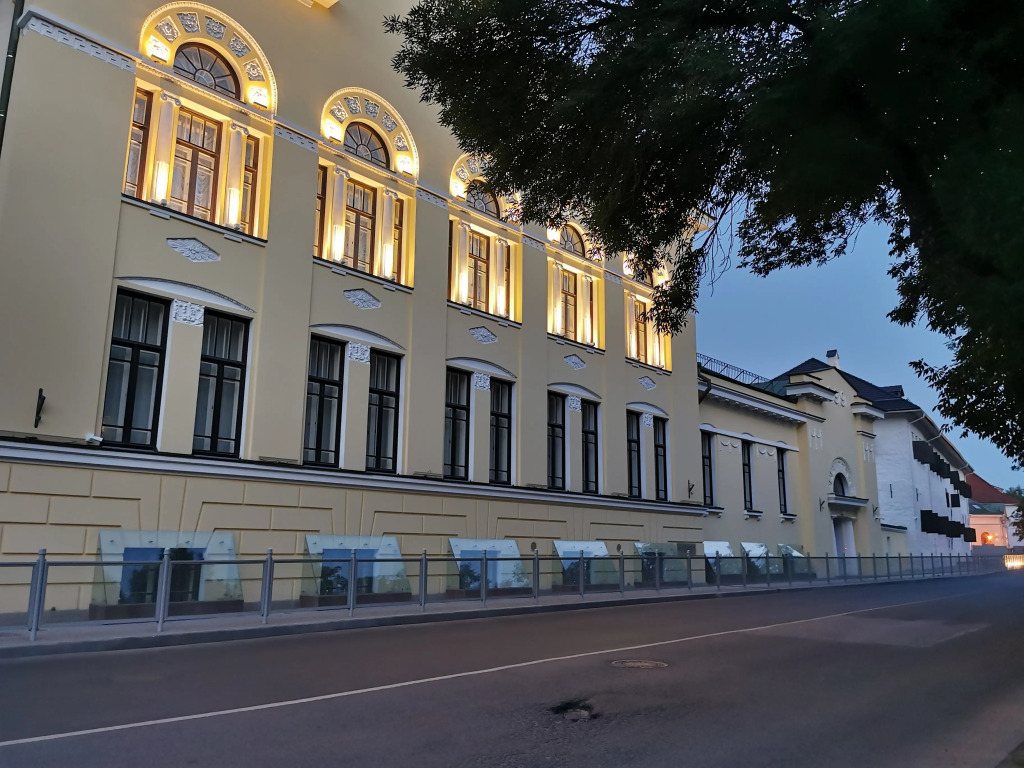 Квартира Трехкомнатная в Центре у Поганкиных  и Меньшиковых Палат