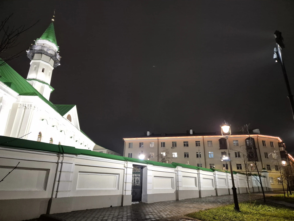 Квартира Шикарная с видом на озеро в сердце Казани