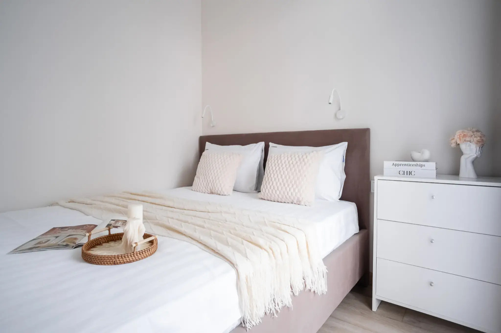 Апартаменты Red Apartments Арт Лайт Сити апартамент Джованни
