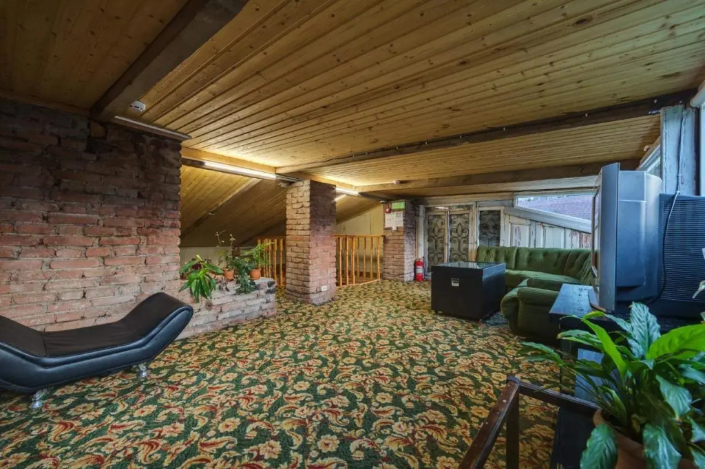 House 52 Boutique Hotel