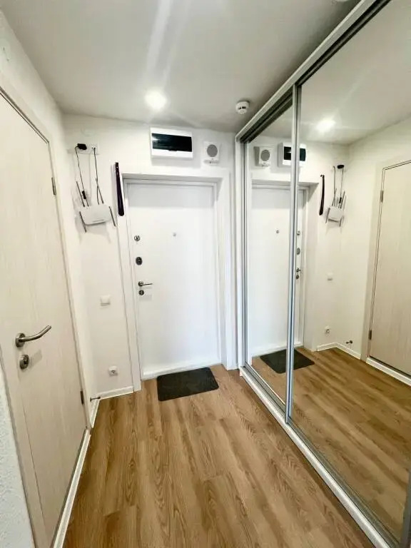 Апартаменты Art Life Apartment Novohohlovskaya 1