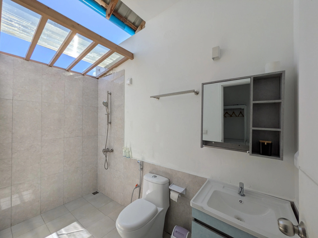 Avi Guesthouse