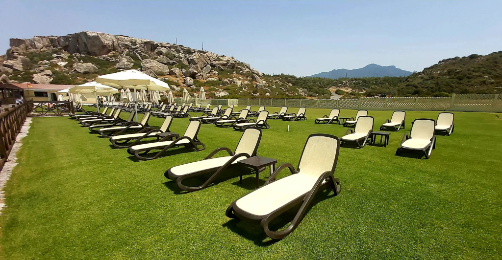 Отель Korineum Golf & Beach Resort