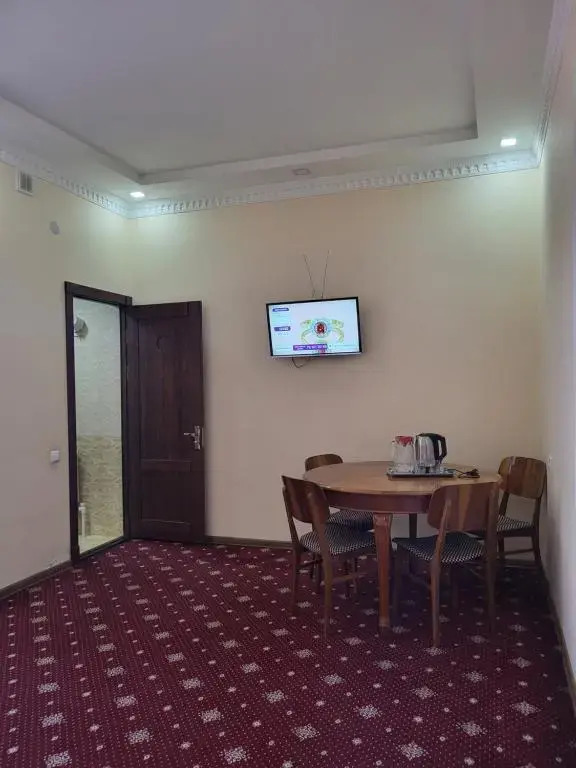 Отель Dili Orom