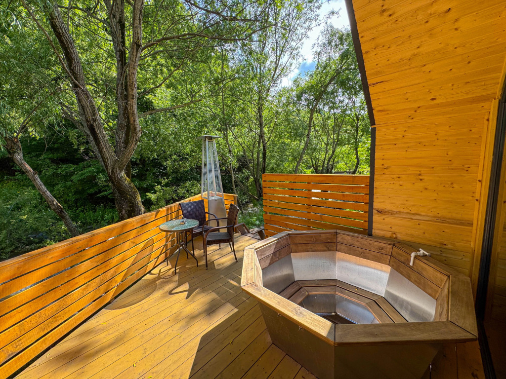 Aygood River Lake Eco Resort