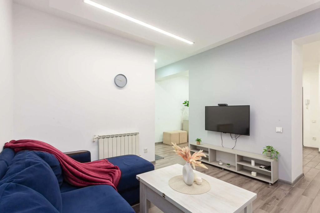 Apart-Hotel on 33 Sayat-Nova avenue