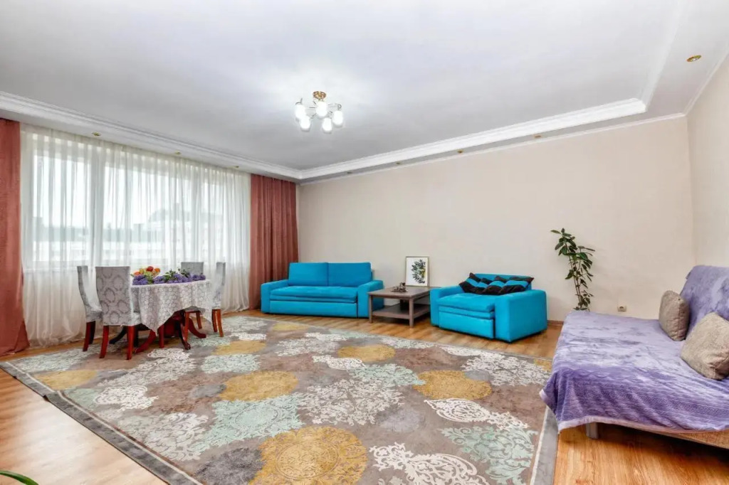 Квартира на Улице Кунаева 14