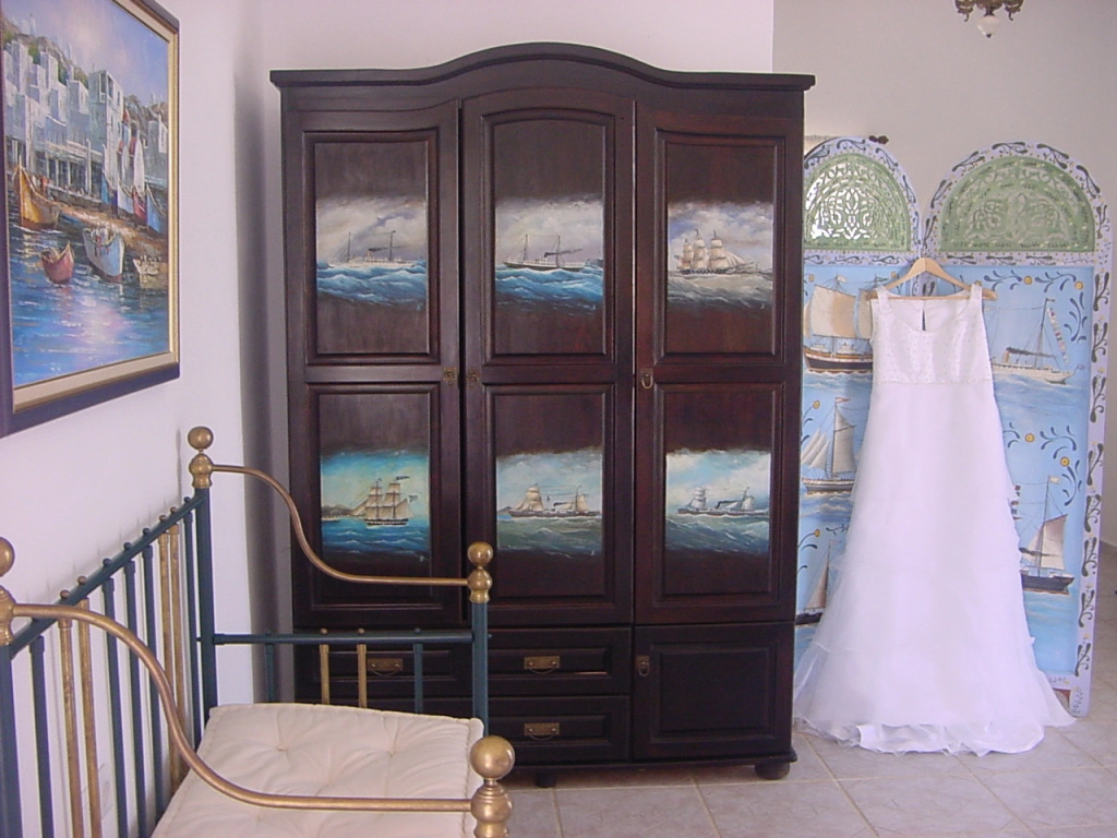 Отель Porto Scoutari Romantic Hotel & Suites