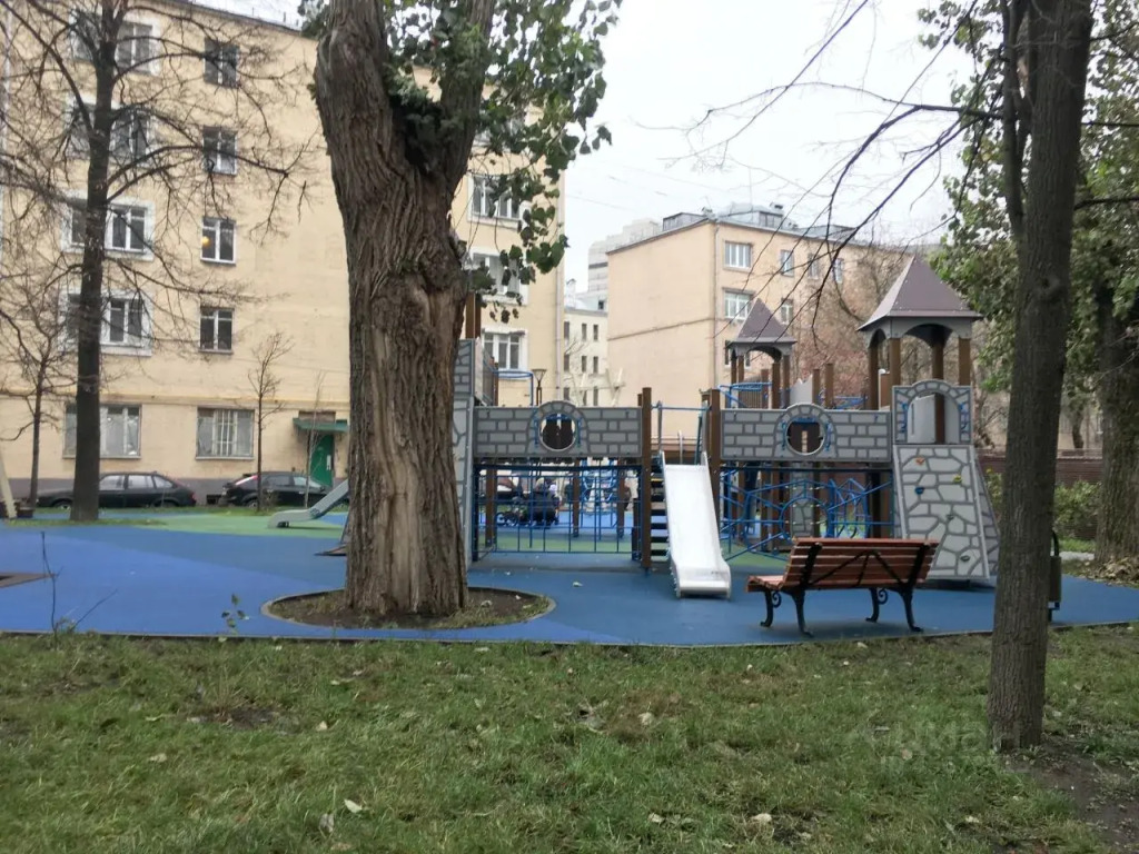 Меблированные комнаты на Москва Сити