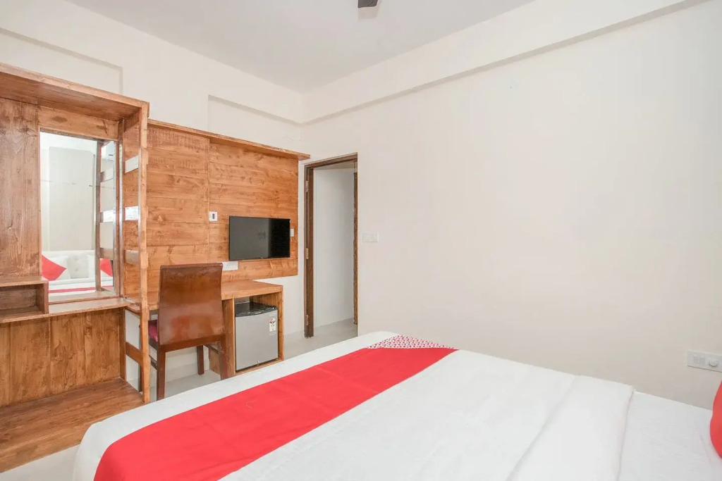 Отель Dollars Nest