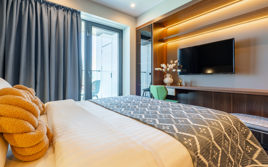 Апартаменты Designer Sea View in Alliance Privilege