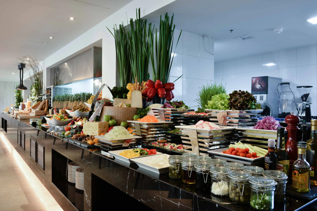 Отель Dream Phuket Hotel and Spa