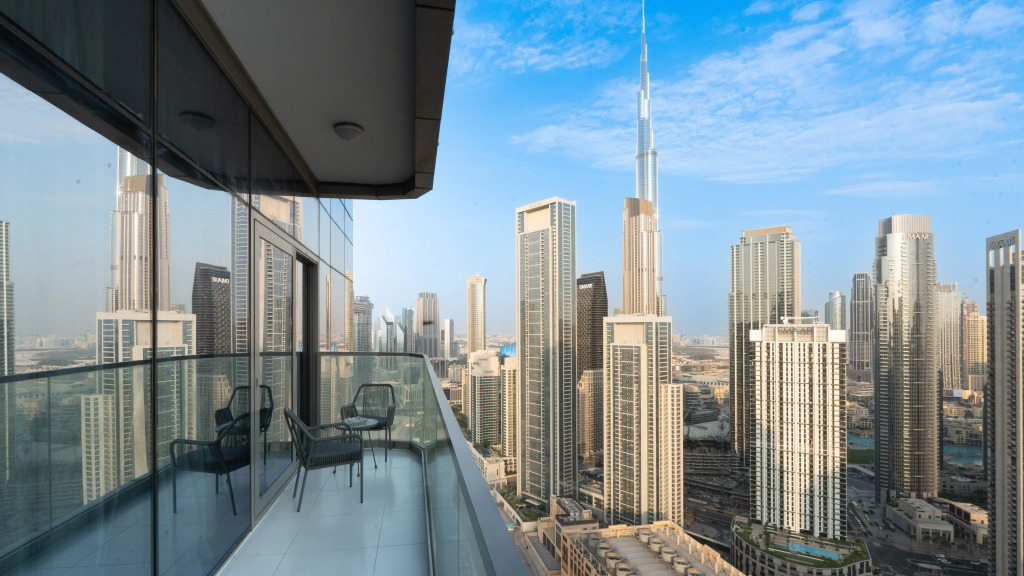 Апартаменты Keyrock Living - 3BR Luxury in Paramount Downtown