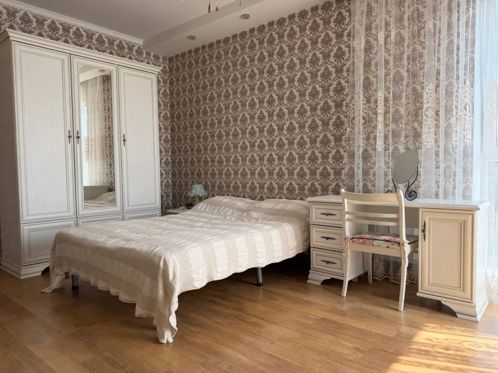 Квартира Дзержинского 63А