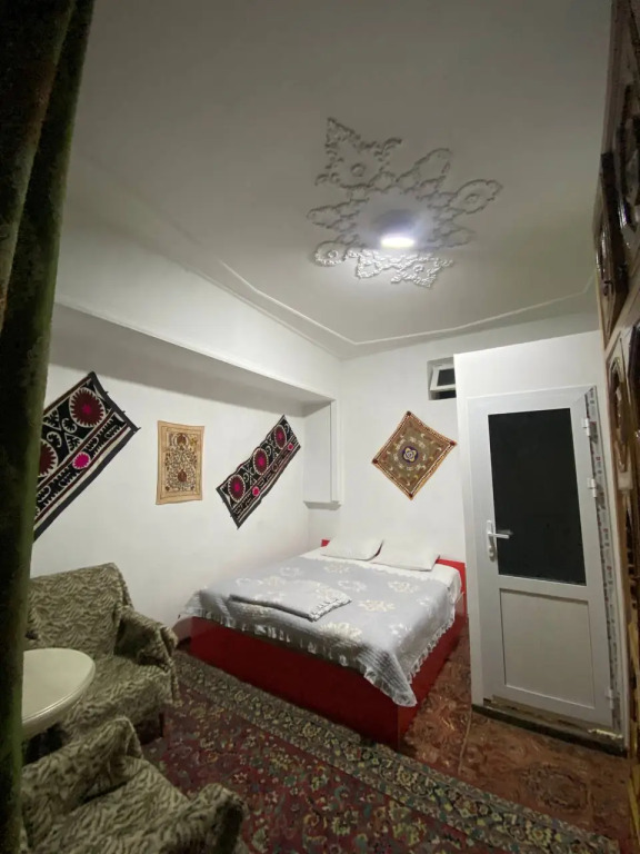 Ozod  Guest House