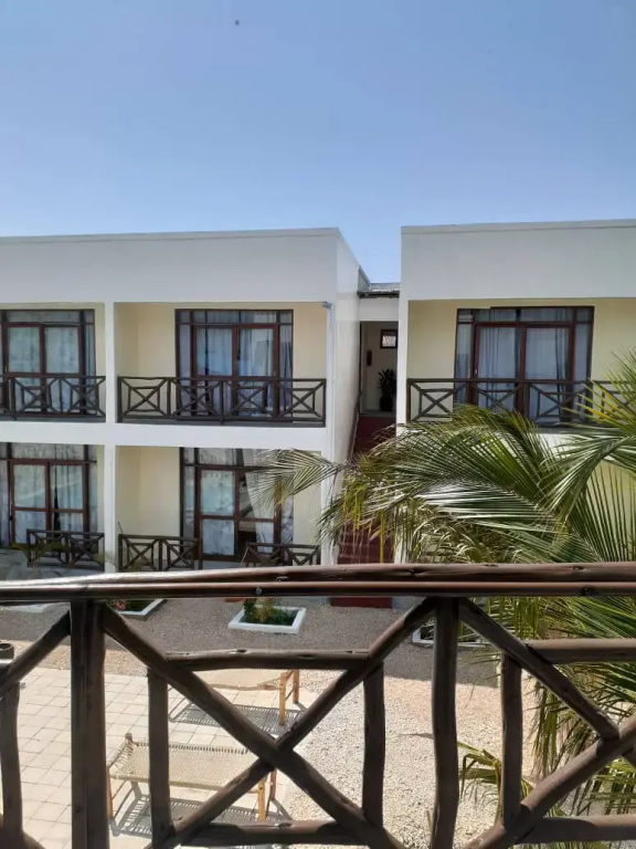 Отель Andys Inn