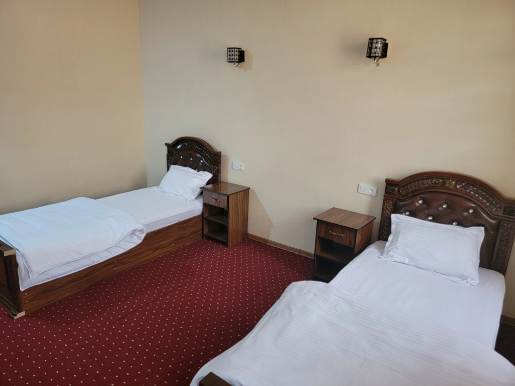Mufarshox Hotel