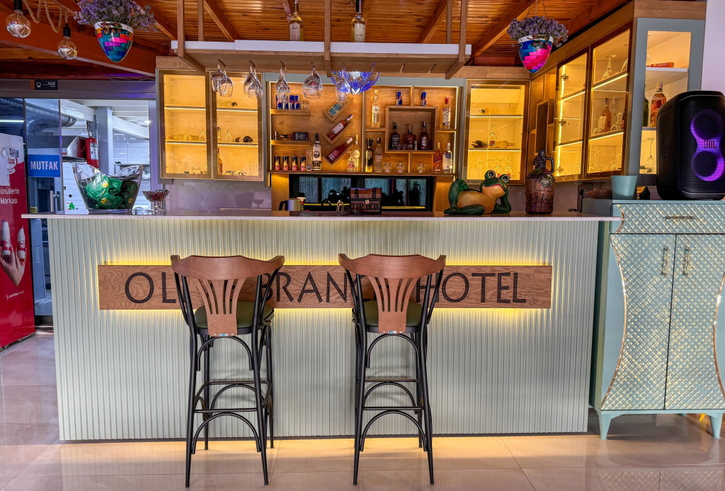 Olive Branch Hotel