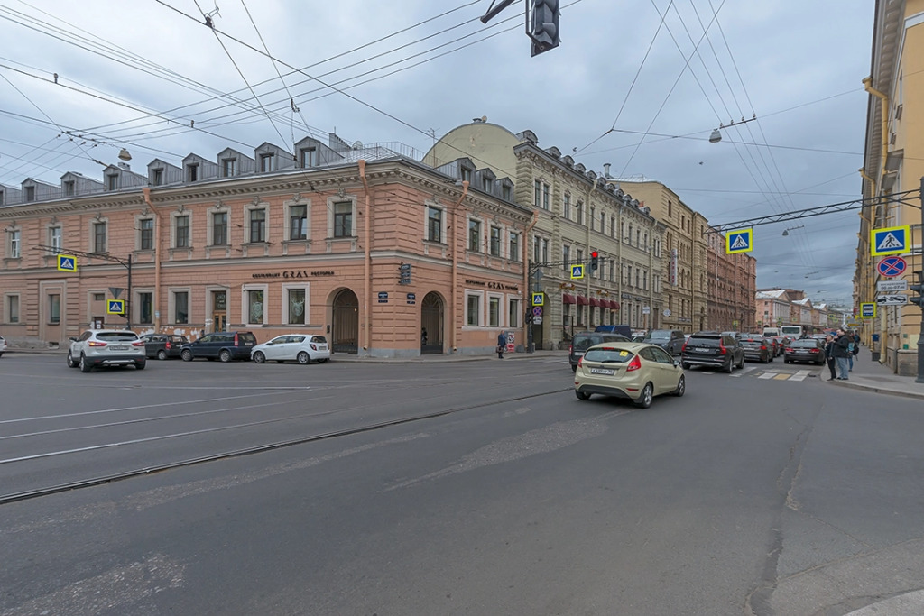 Квартира-студия для троих у Русского музея Дом Художников BookingSPB