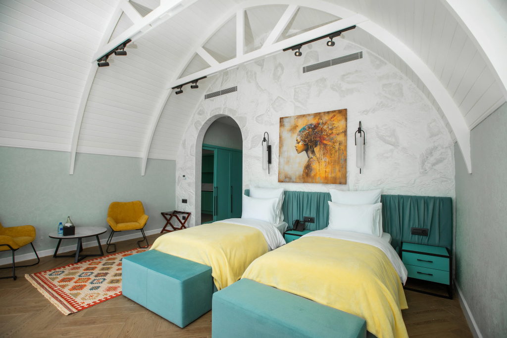 CaspiMayr Retreat Beach Resort Hotel