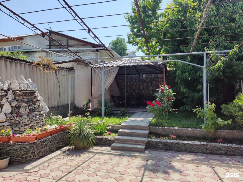 Хостел Uyut house Osh