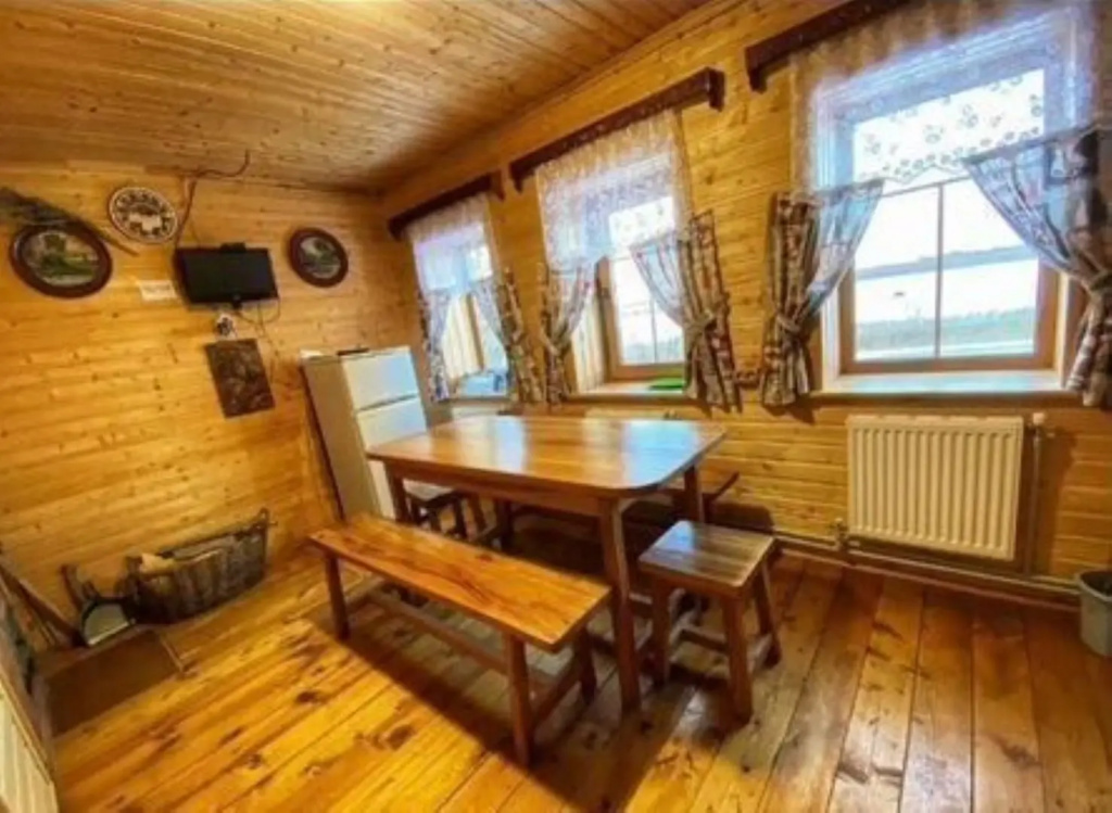 Частный дом у реки Камeнкa