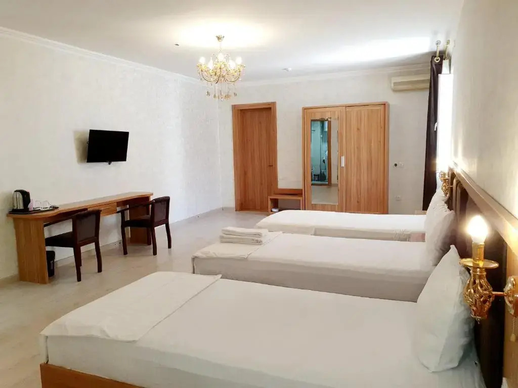 Отель Baraka Hotel (Барака)