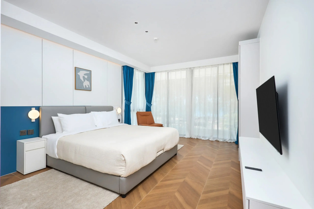 Апартаменты Sunshine Beach 2 bedrooms sea view