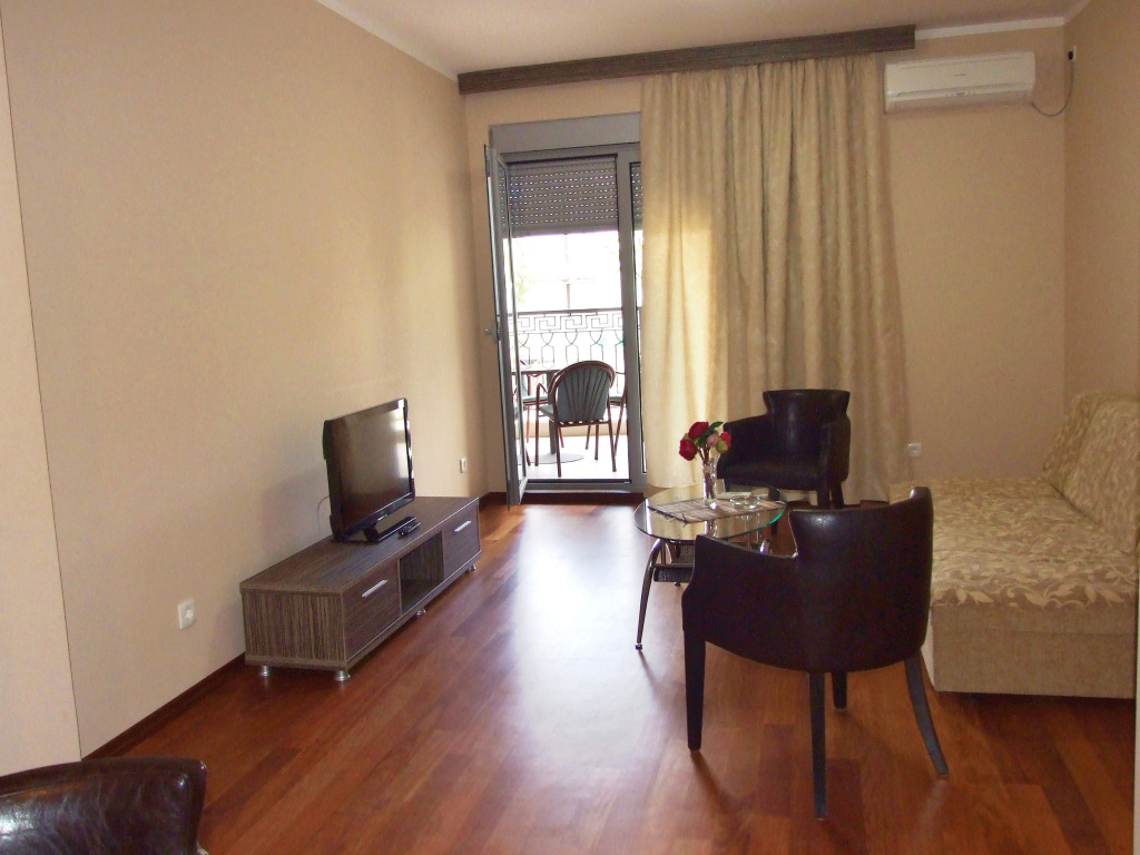 Beachfront Apartments Oaza 2