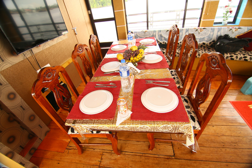 Отель Sreekrishna 2 Bedroom Private Houseboat