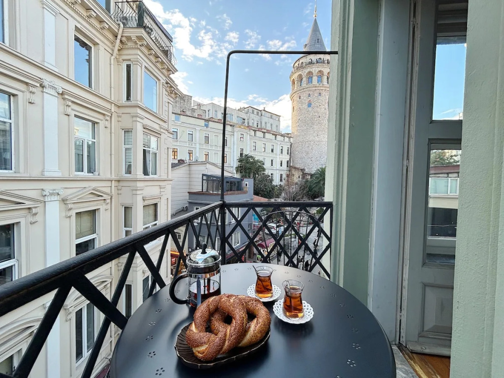 Апартаменты Right Hand to Galata Tower, Left Hand to Bosphorus