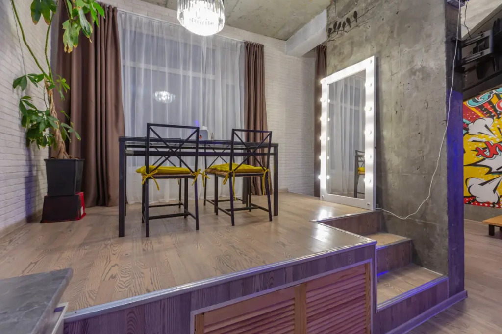 АПАРТАМЕНТЫ REHOME24 на 22 этаже
