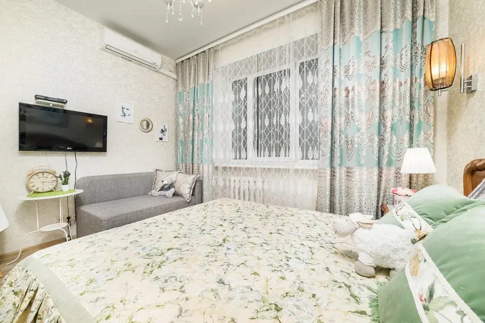 Квартира Трехкомнатная в Центре г. Казань на 15 Гостей.