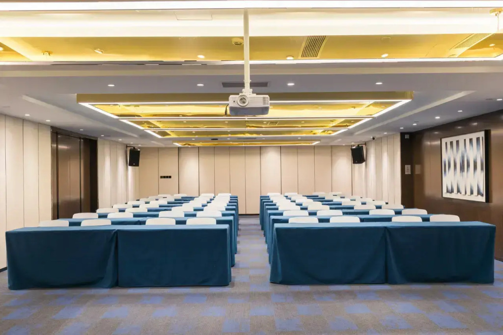 Отель Beijing Tongzhou Universal Resort Jianguo Boutique