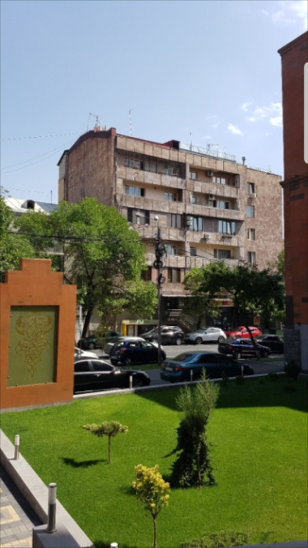 Апартаменты Просторная Квартира Вардананц