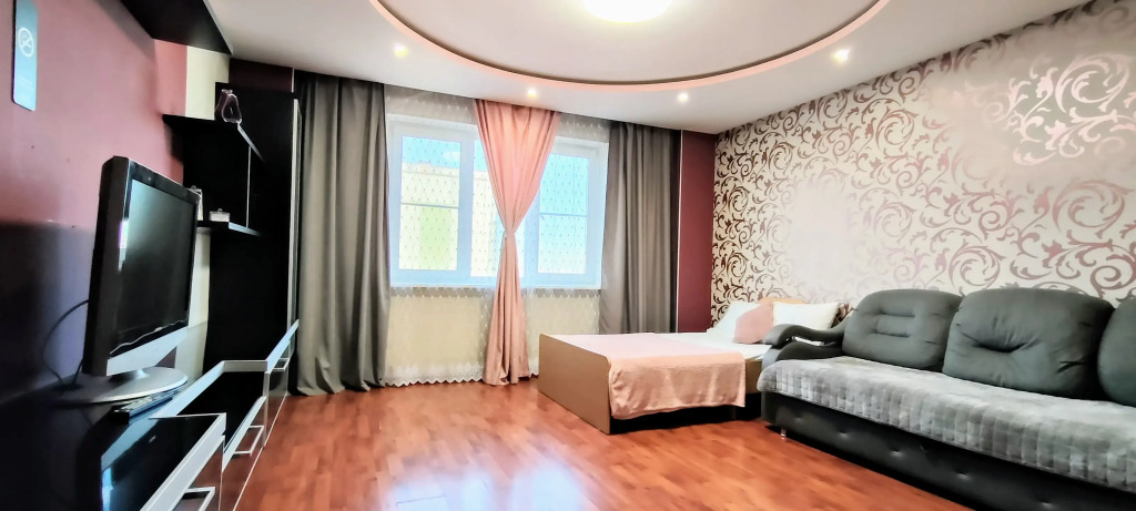 Квартира 3-ком. в центре 85 м.2