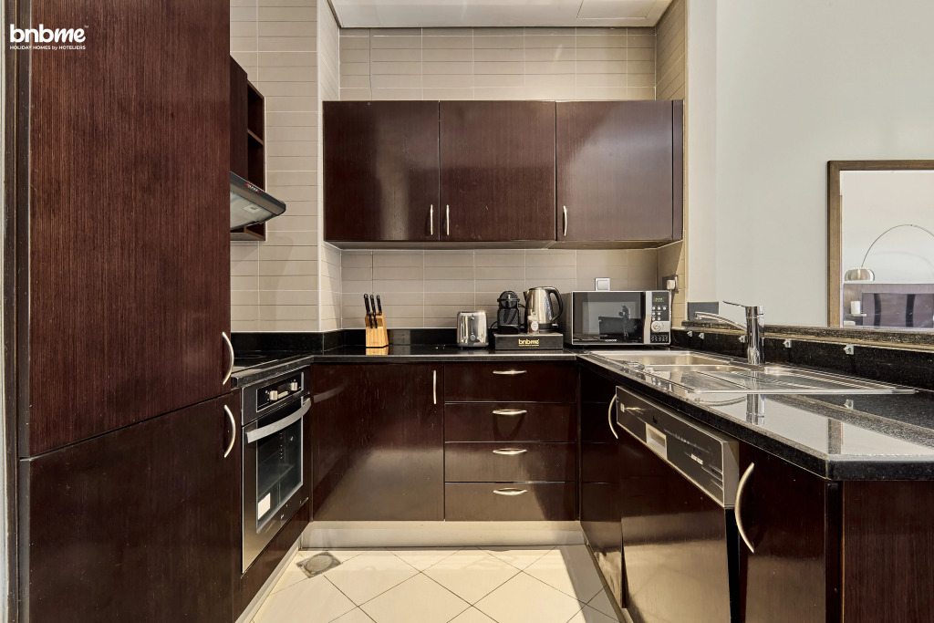 Апартаменты Bnbmehomes, Peaceful and Cozy 1BR with Private Terrace G17