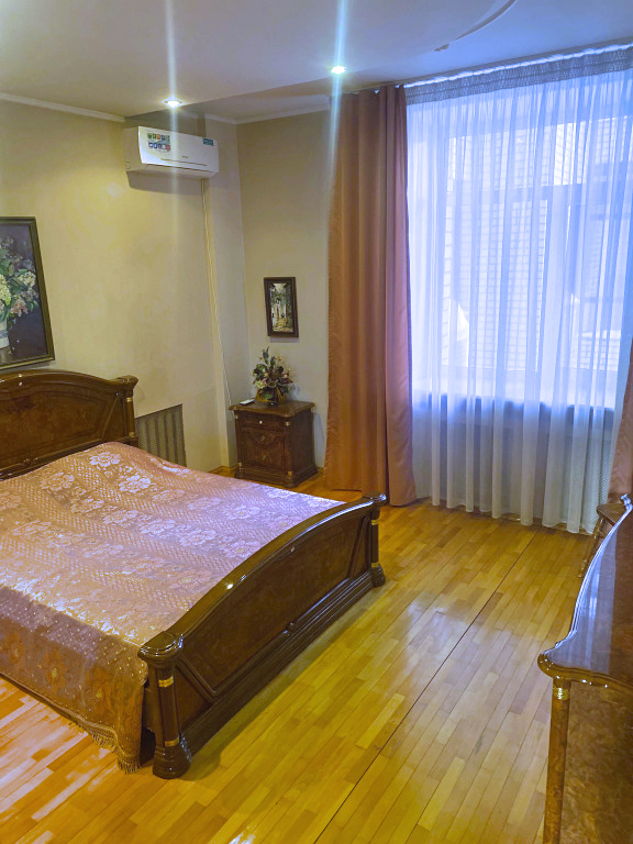 Квартира Большая трешка на Ершова 57Б
