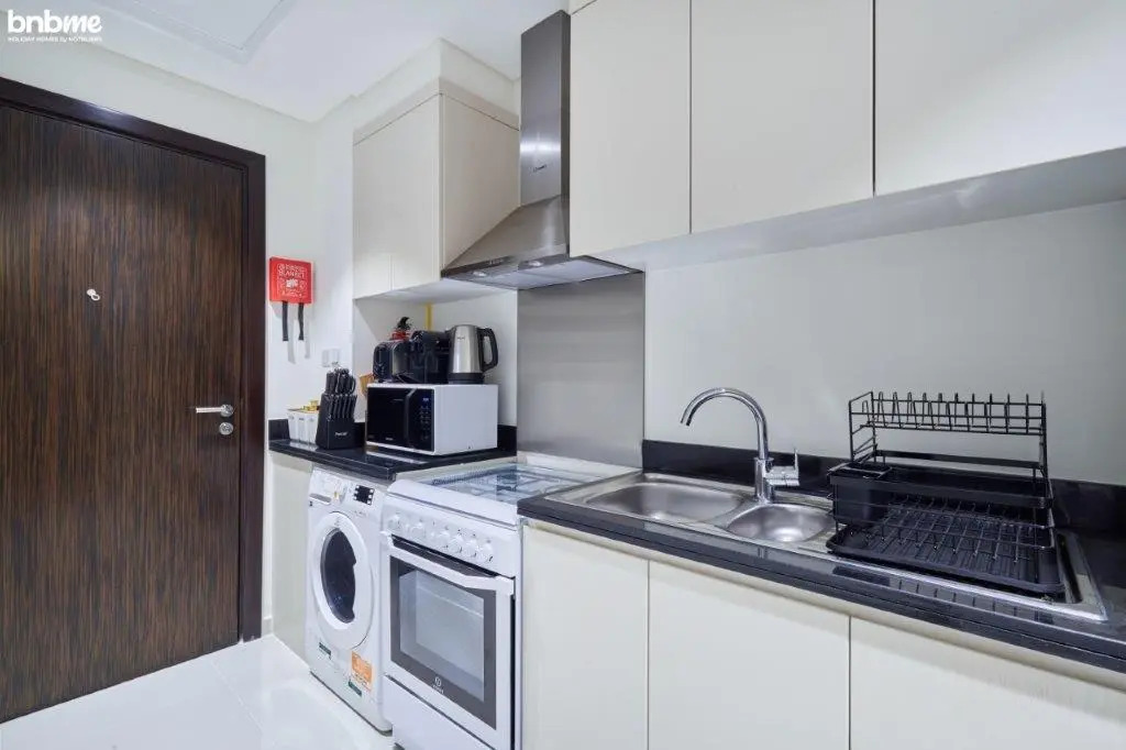 Апартаменты bnbmehomes | Chic Studio in Damac Hills-2807