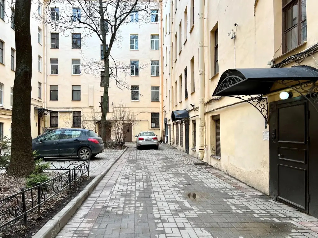 Апартаменты в двух шагах от Невского проспекта