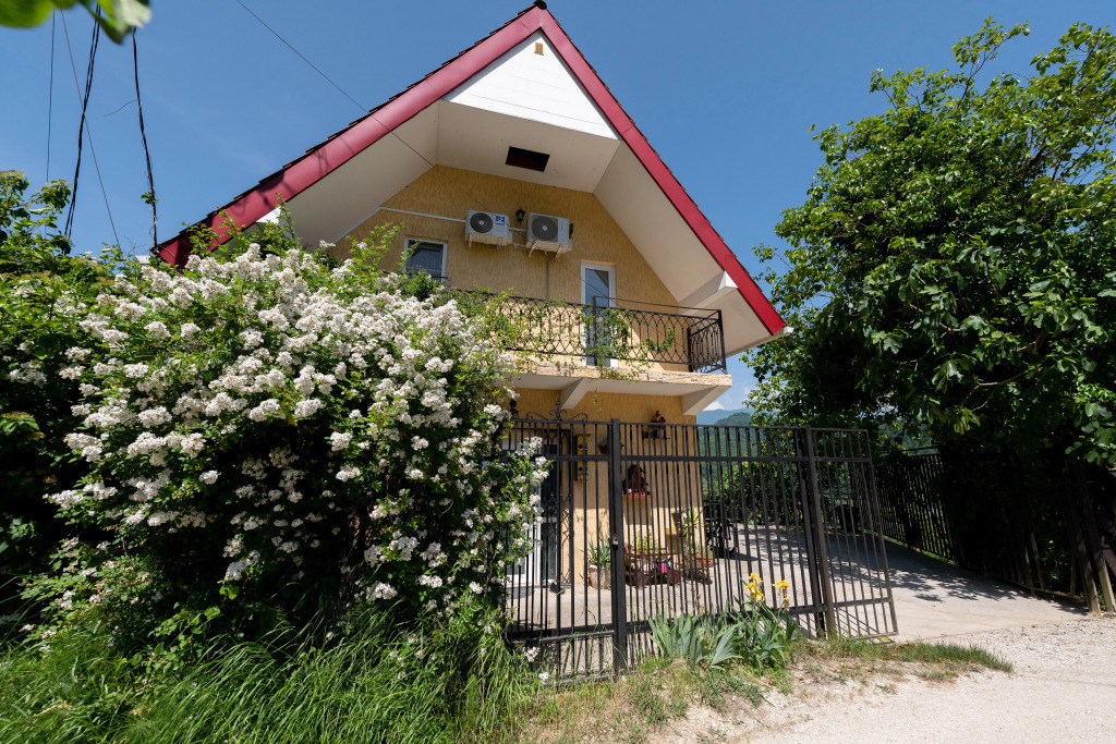Вилла в Горах